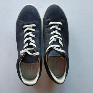 Coach Leather Navy Low-Top Sneakers with White Laces